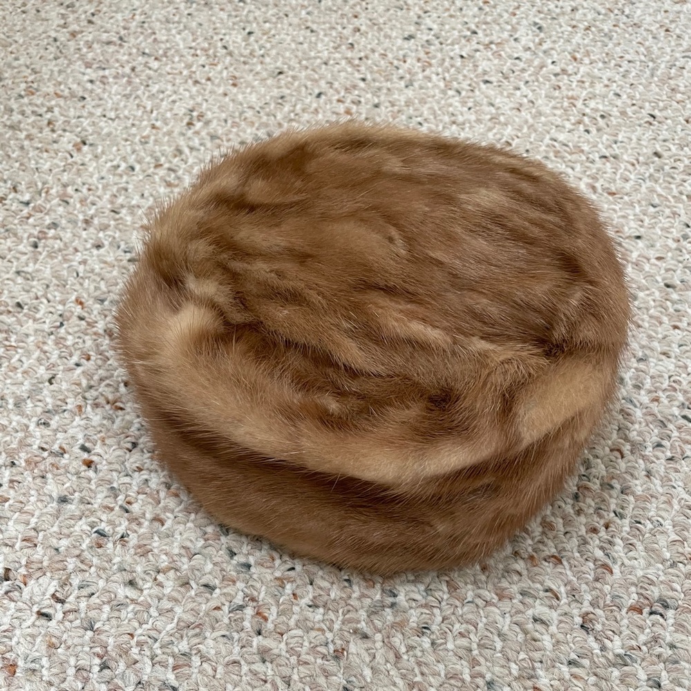 ✖️✨HP✨Vintage Mink Pillbox hat
